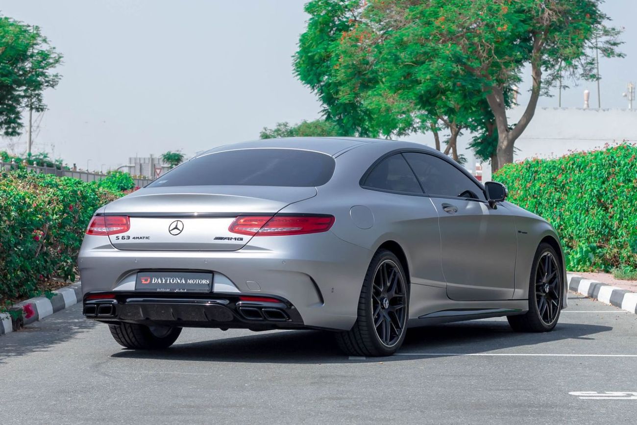 Mercedes-Benz S 63 AMG Coupe Mercedes-Benz S-Class S 63 4Matic
