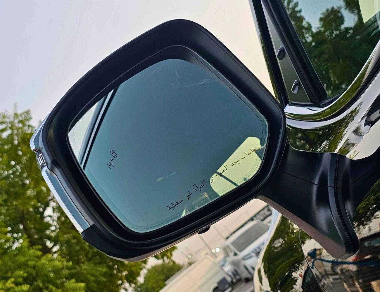 Toyota Land Cruiser HYBRID VXR TWIN TURBO / 3.5L V6 PETROL / RADAR / SUNROOF /JBL SPKRS / 360* CAMERA (CODE # LCVXR35HV)