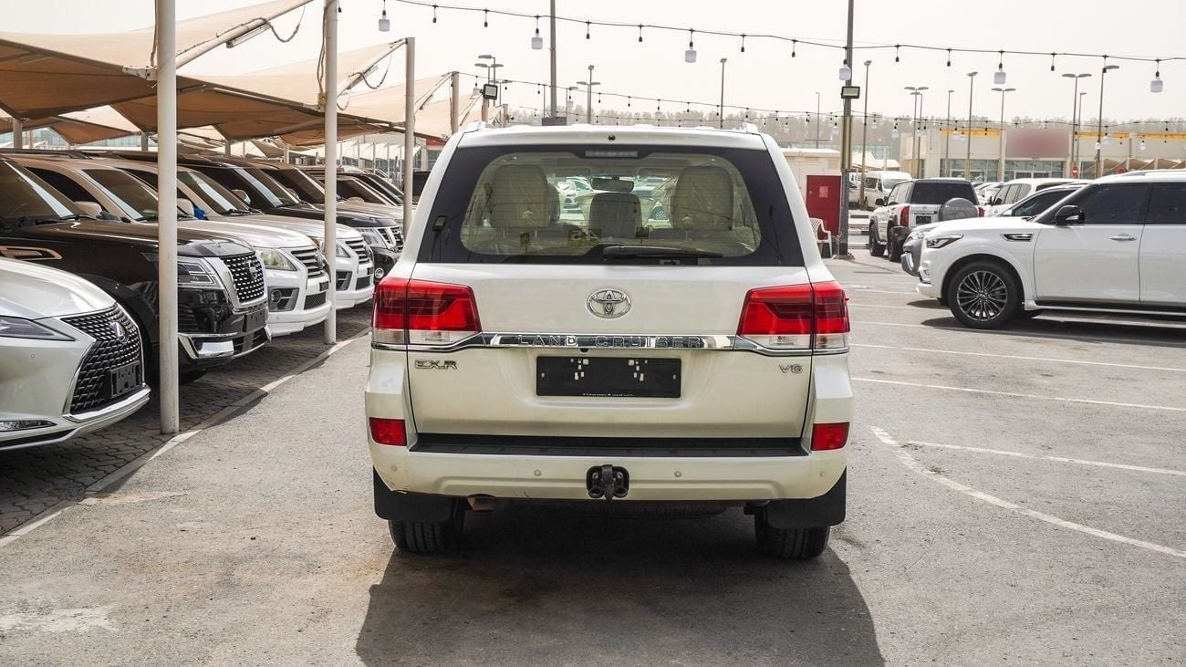 Toyota Land Cruiser EXR V6