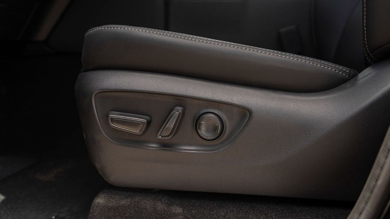 Toyota Prado PRADO 250 VX PREMIUM 2.4P AT MY2025 – BLACK