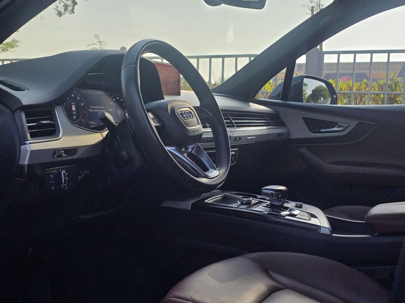 Audi Q7 45 TFSI quattro S-Line Luxury 3.0L