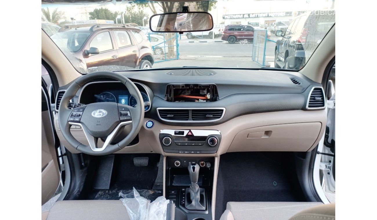 Hyundai Tucson 2.0L 4x2 Mid Option (2021 Model)