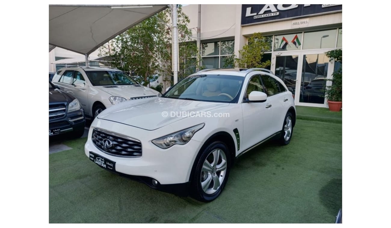 Infiniti FX35