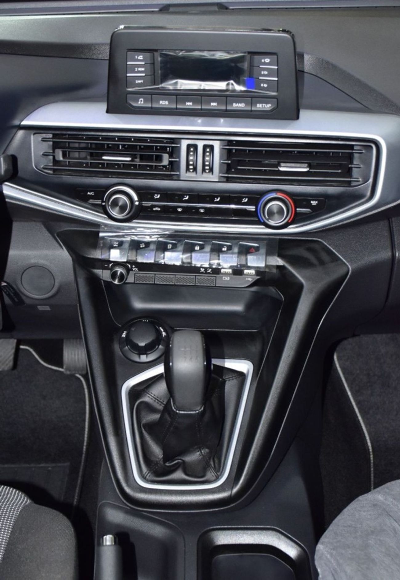 Peugeot Landtrek EXCELLENT DEAL for our Peugeot Landtrek 4WD ( 2023 Model ) in White Color GCC Specs