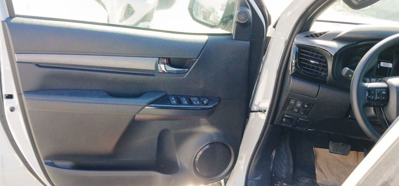 Toyota Hilux Toyota Hilux Adventure 4.0L Petrol AT 2025YM | Export Price
