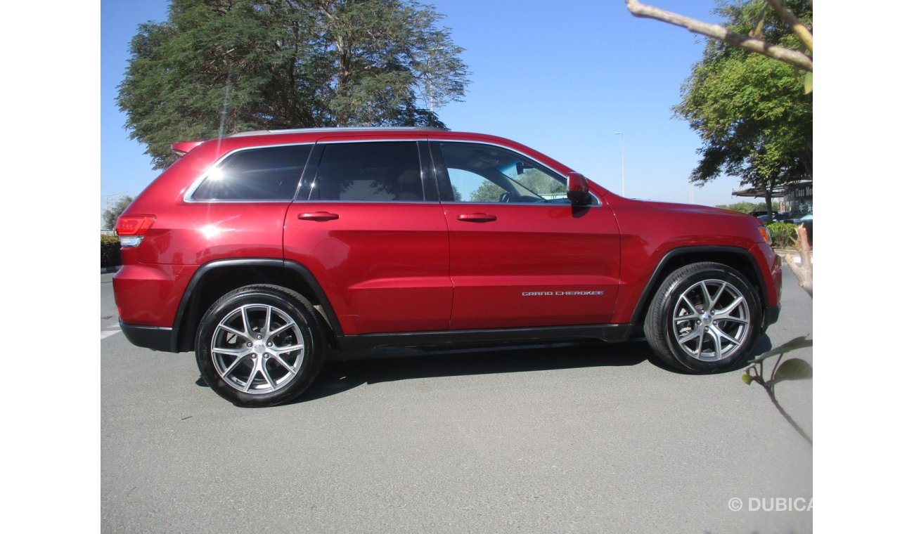 Jeep Grand Cherokee V6 GULF SPACE LAREDO 2014