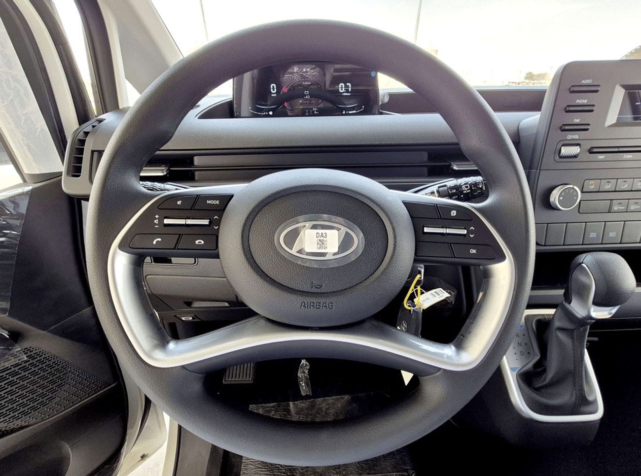 Hyundai Staria 2.2L (US4) 3 SEATER VAN A/T