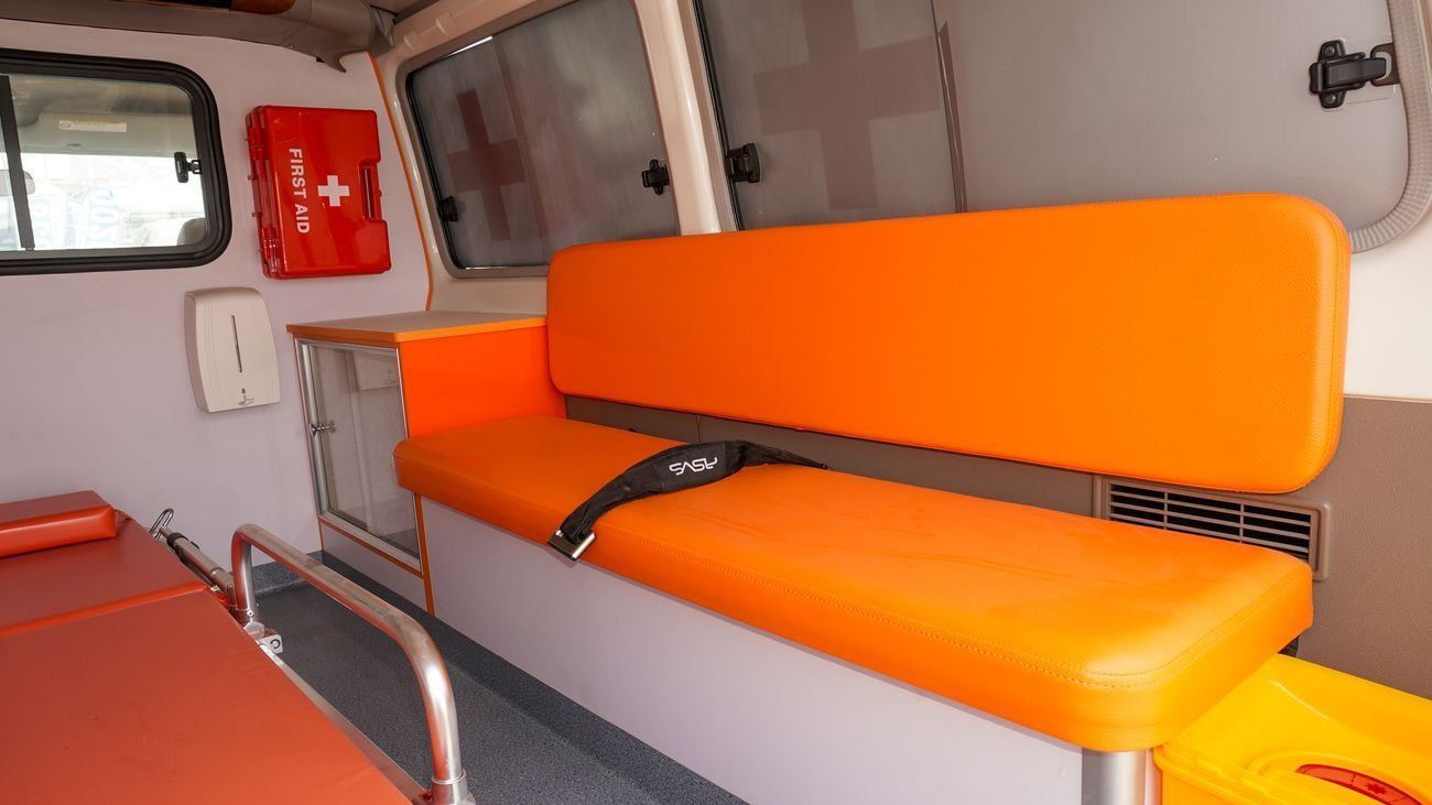 تويوتا لاند كروزر 70 4.0L V6 M/T