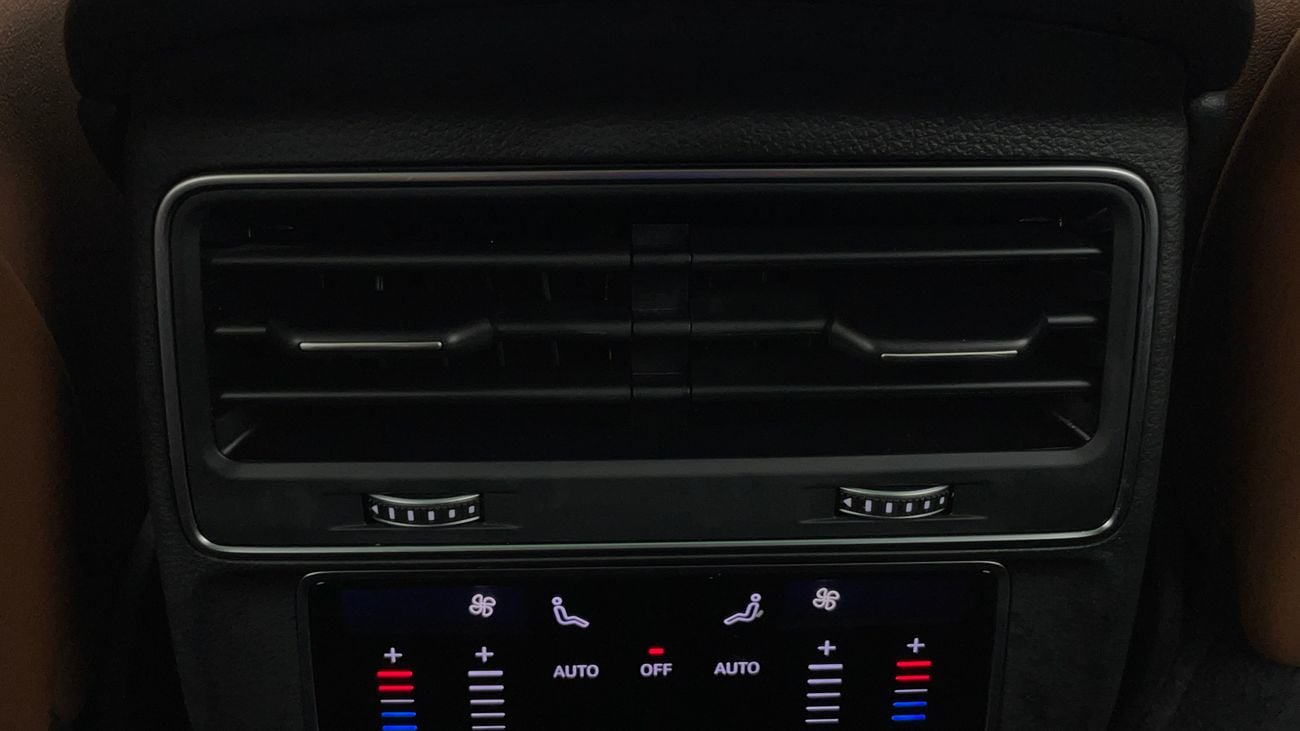 Audi Q8 55 TFSI quattro S Line 3.0L 2023 55 TFSI QUATTRO S LINE | AED 3383/Month | 0 DP | 30 Day Return | Wa