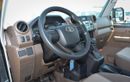 Toyota Land Cruiser Pick Up 4.0L V6 Double Cabin A/T