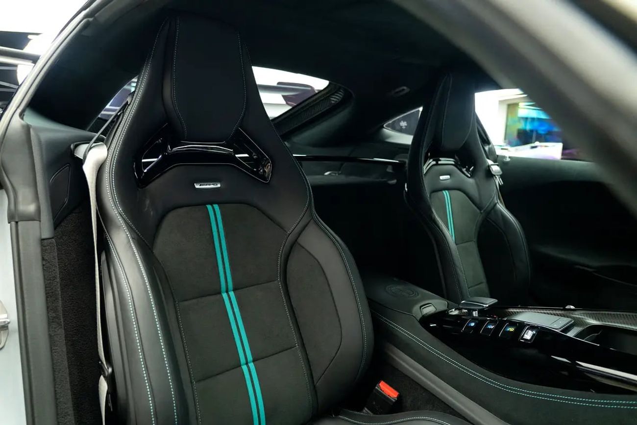 Mercedes-Benz AMG GTR