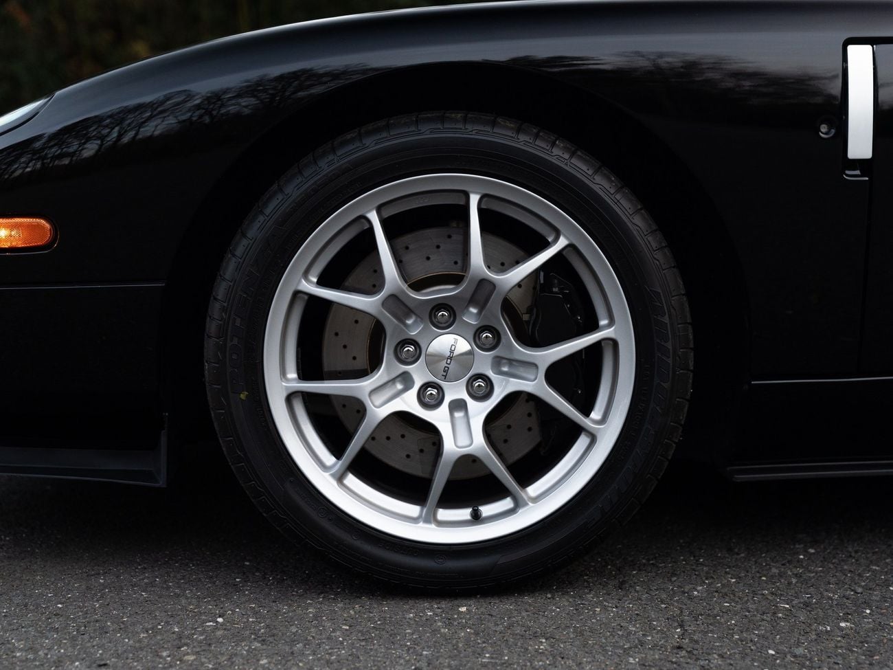 Ford GT Rare 1 of 14 Stripe Delete