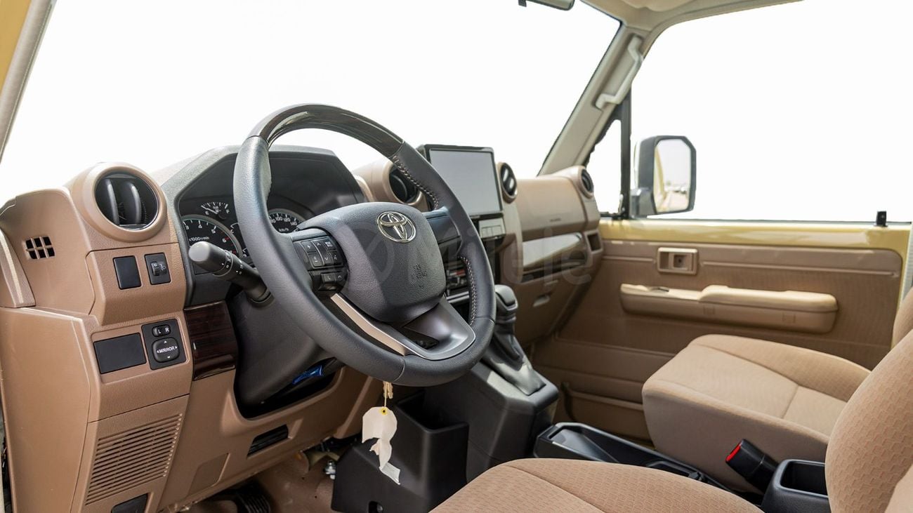 Toyota Land Cruiser Pickup 70 LX Toyota Land Cruiser 79 SC (Single Cab) | 2-YEAR WARRANTY + SERVICE AVAILABLE | IN-HOUSE FINANCING