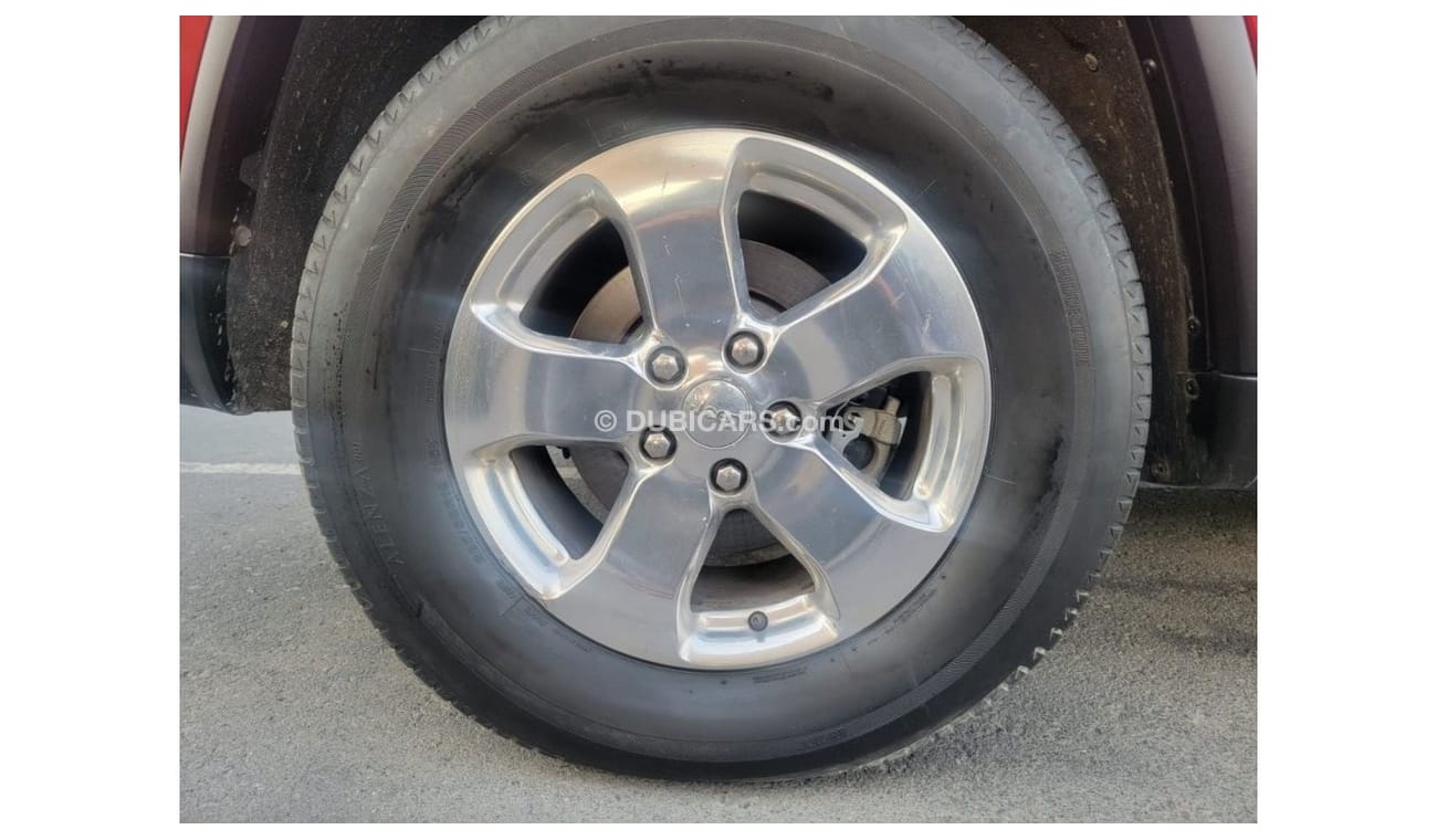 Jeep Grand Cherokee 2011 jeep grand cheroke V6