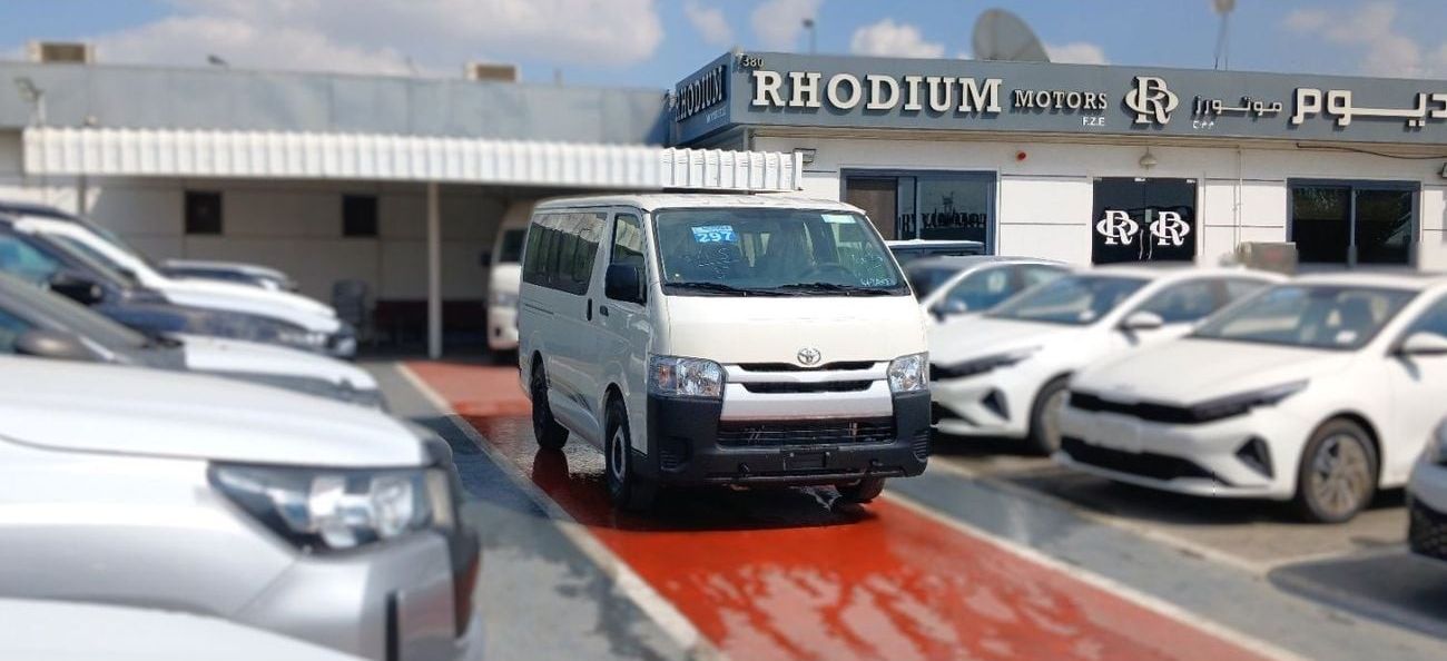 Toyota Hiace Toyota HiAce Standard roof 2.5L Diesel MT 2024YM
