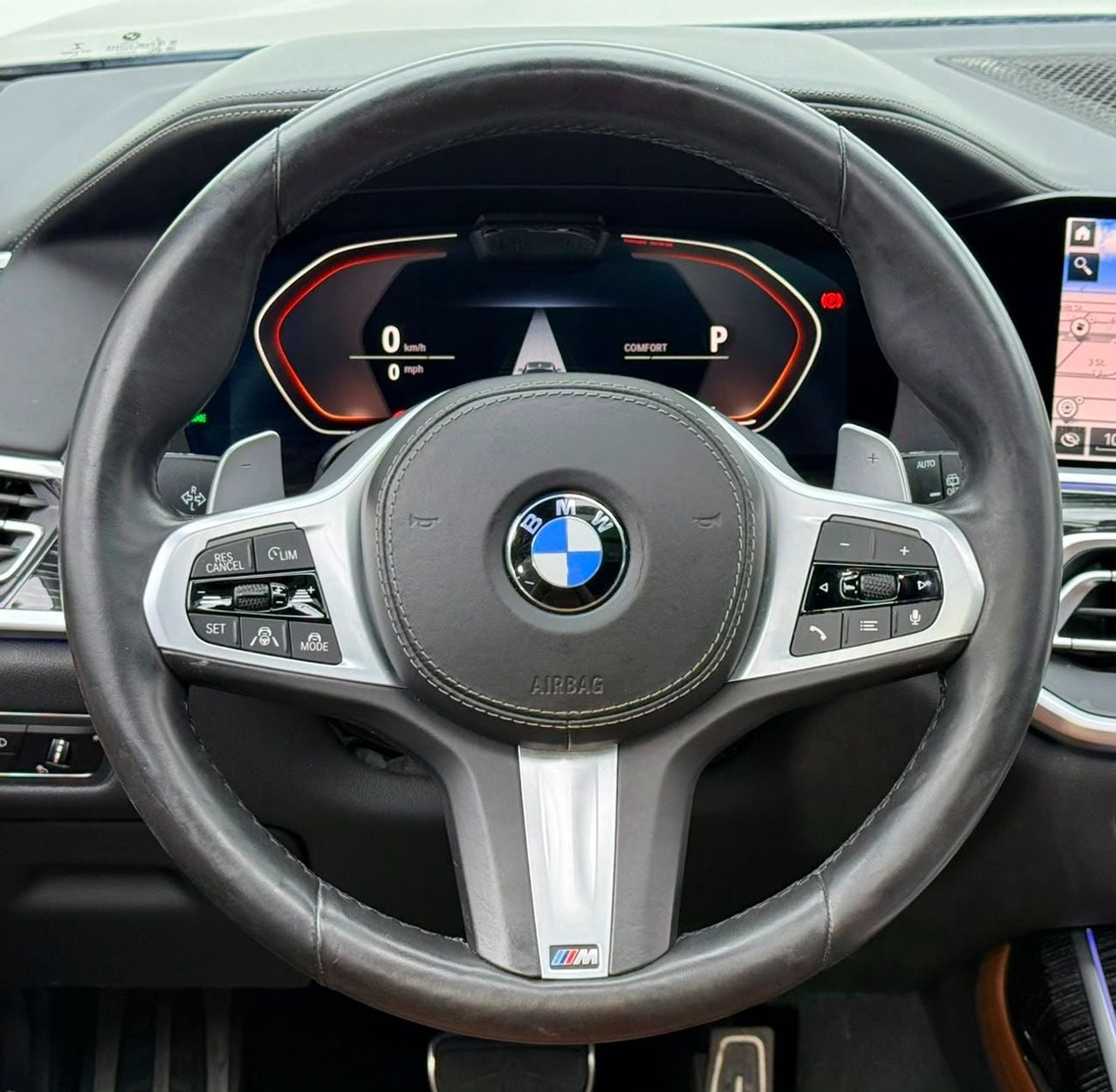بي أم دبليو X7 2022 BMW X7 xDrive40i M-Sport, 2027 BMW Warranty + Service Pack, Low Km, 7 Seater, GCC