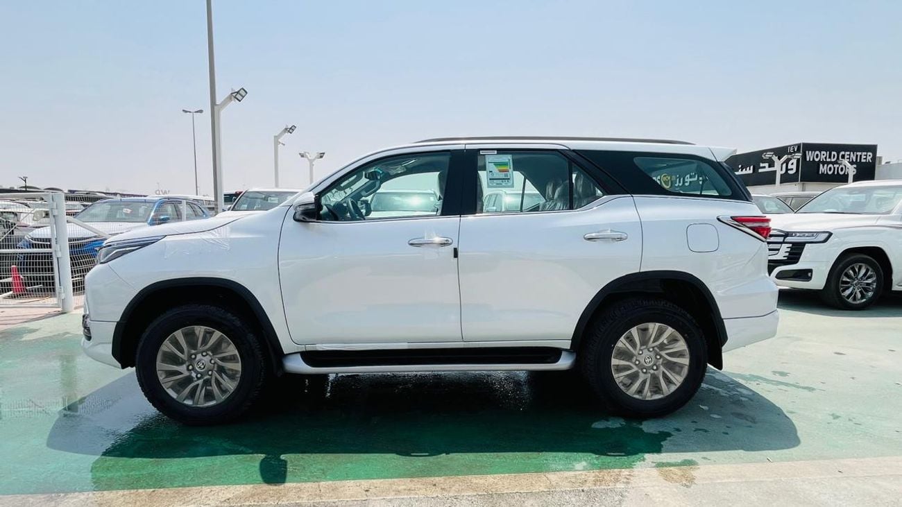 Toyota Fortuner SR5