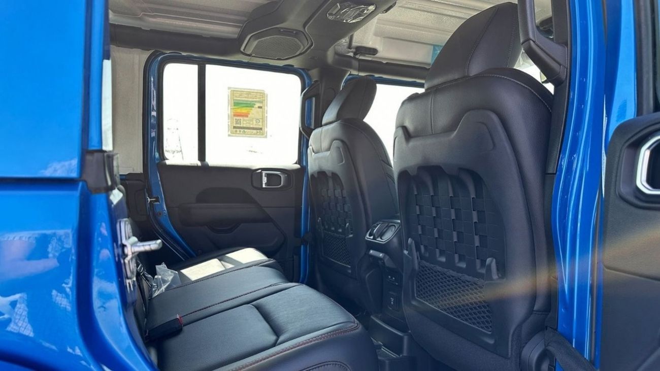 Jeep Wrangler Rubicon Winter Package For Export 2023 2.0L GCC 0km