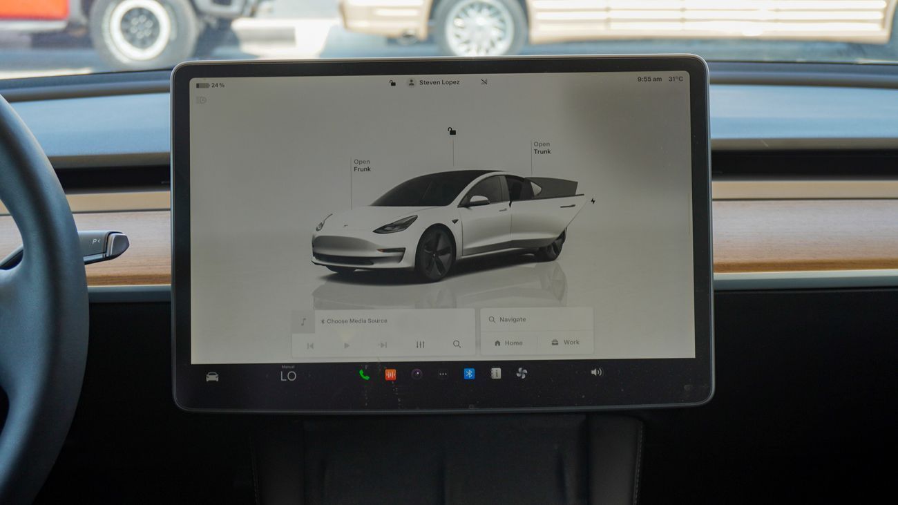 تسلا موديل 3 Rear-Wheel Drive