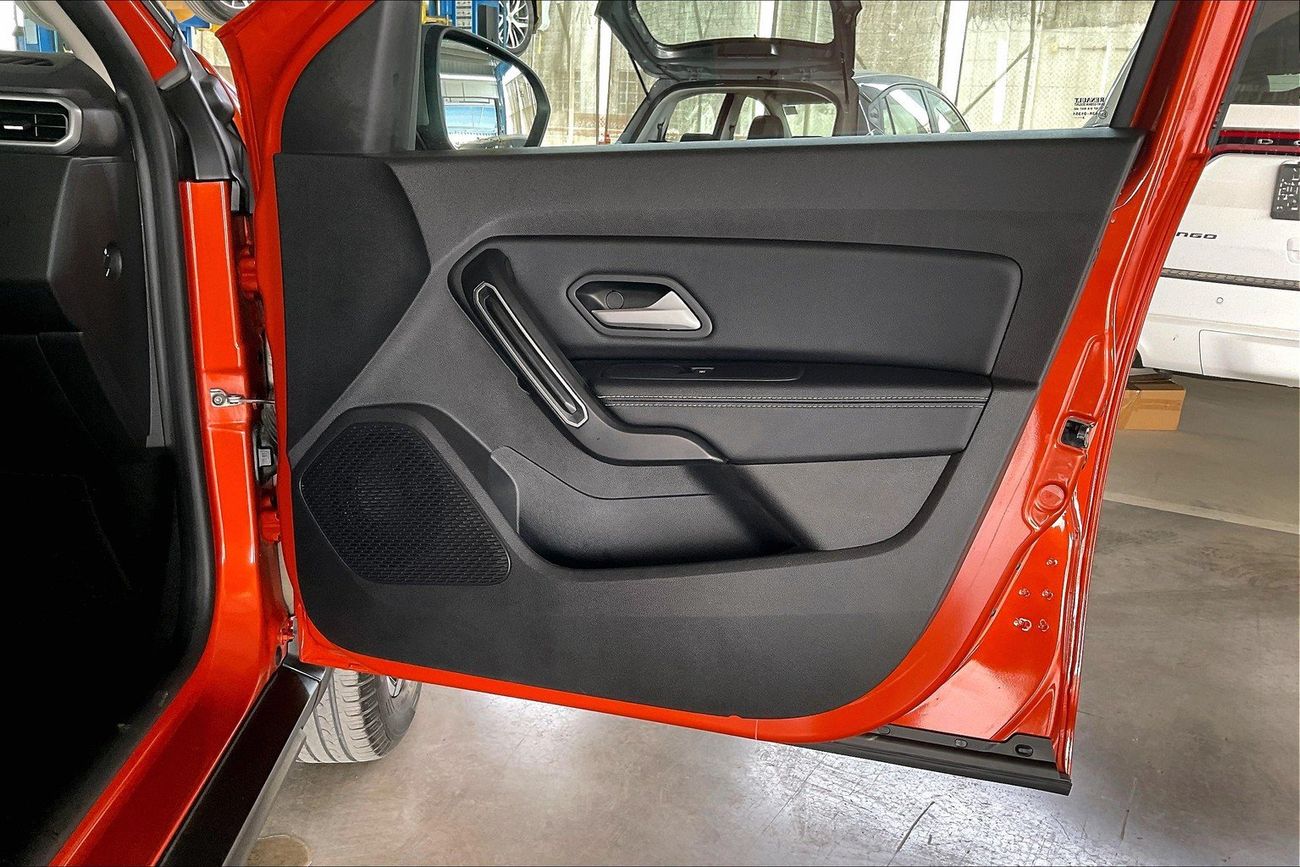 Renault Duster LE | National Day Celebration | Guaranteed Warranty | 0 Down Payment