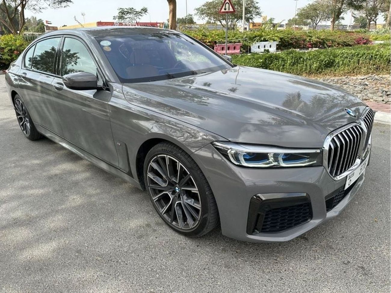 BMW 730Li M Sport 2.0L
