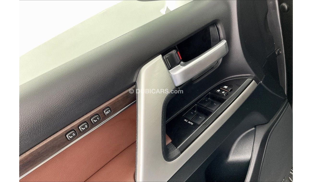 Toyota Land Cruiser VXR