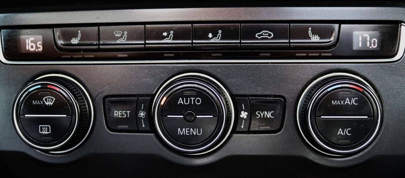 Volkswagen Tiguan R-Line 2.0L Volkswagen Tiguan 2018- GCC - Accident-free - 2.0L  - Full options - All-wheel drive - E