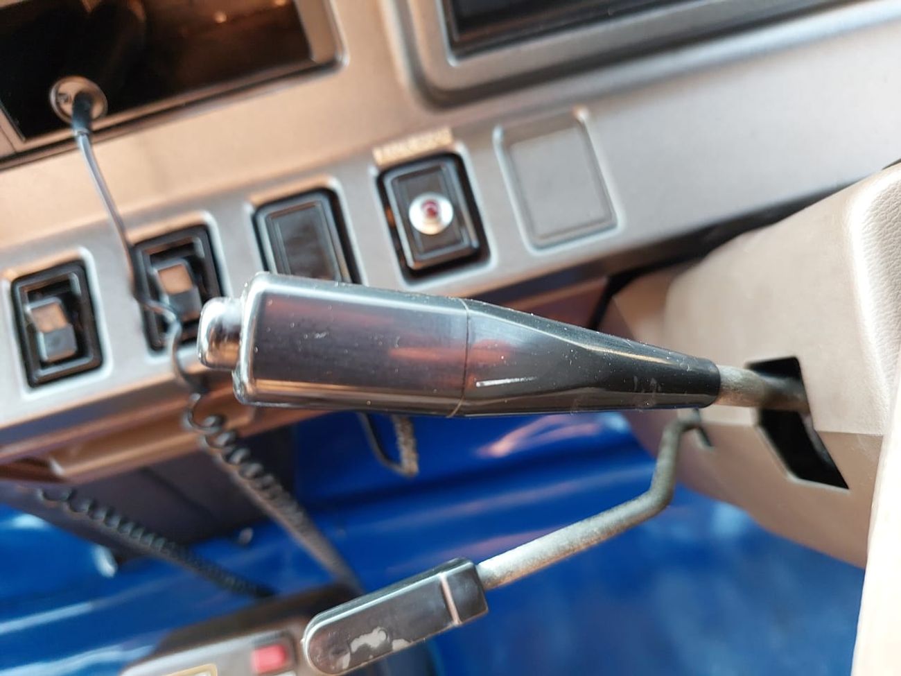 تويوتا كوستر TOYOTA COASTER BUS RHD 1992 MODEL 4.1 L DIESEL AUTOMATIC(PM04795)