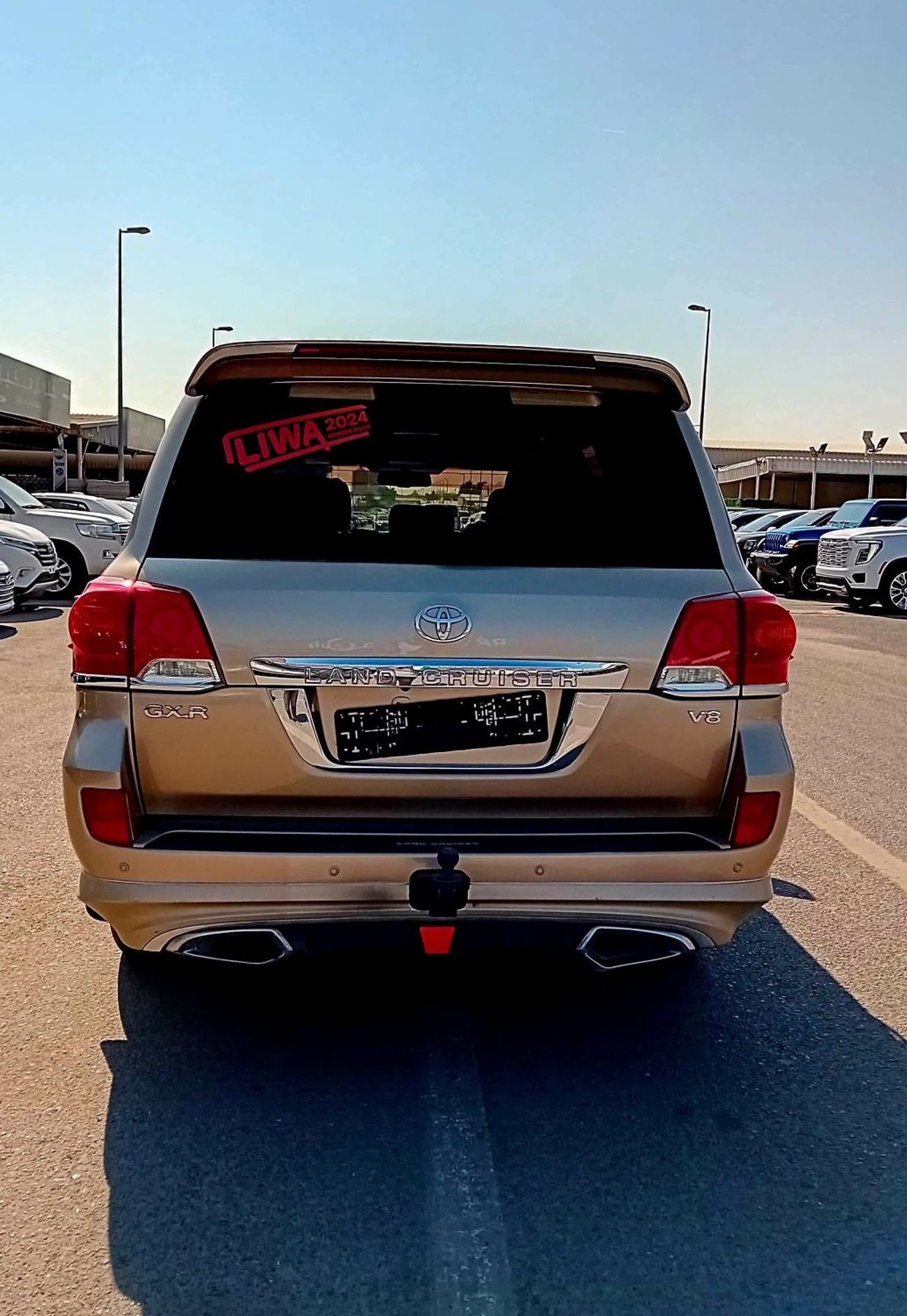 تويوتا لاند كروزر Std 4.0L 4WD