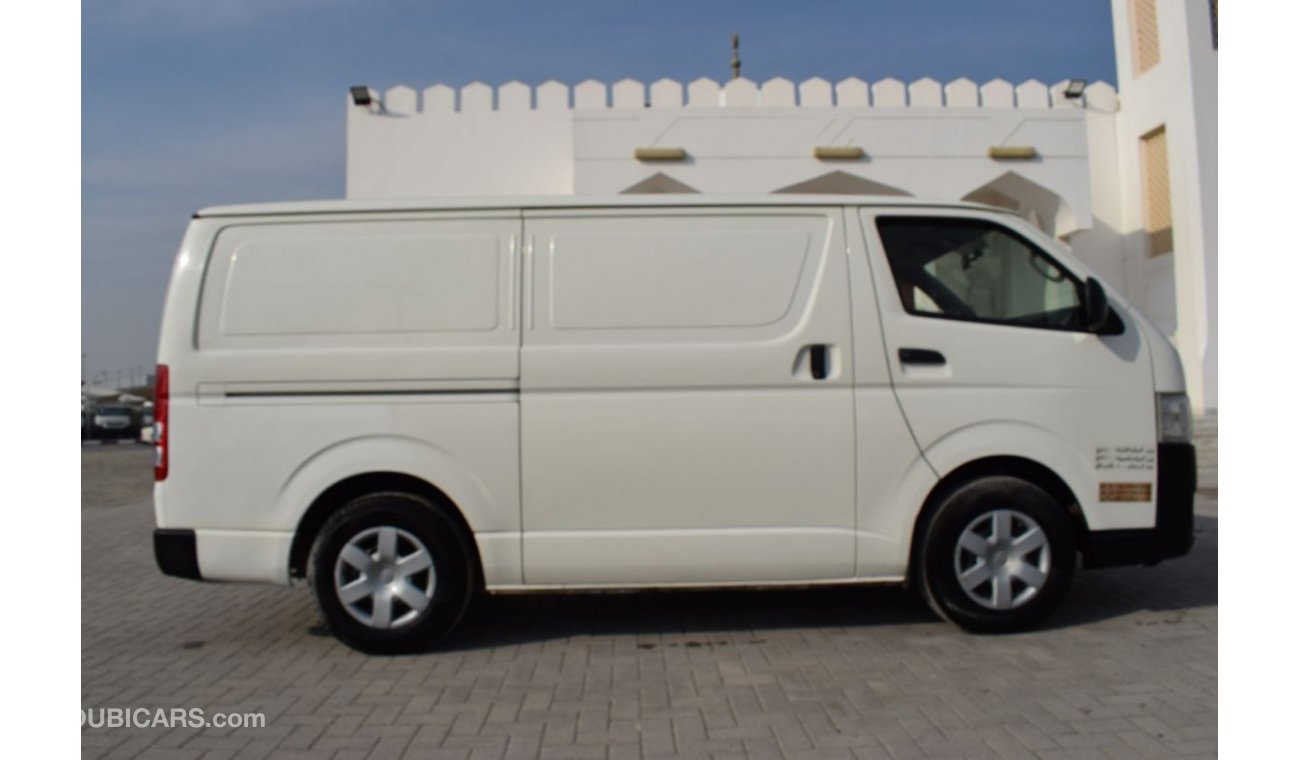 Toyota Hiace GL - Standard Roof Toyota Hiace Delivery Van, Model:2015. Excellent condition