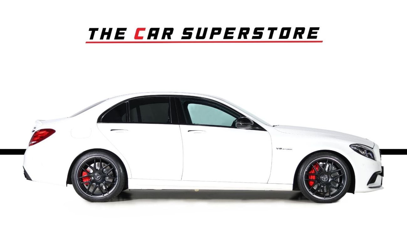 Mercedes-Benz C 63 AMG Std 4.0L Sedan 2017-MERCEDES BENZ C63 AMG-FULL SERVICE HISTORY-IMMACULATE CAR