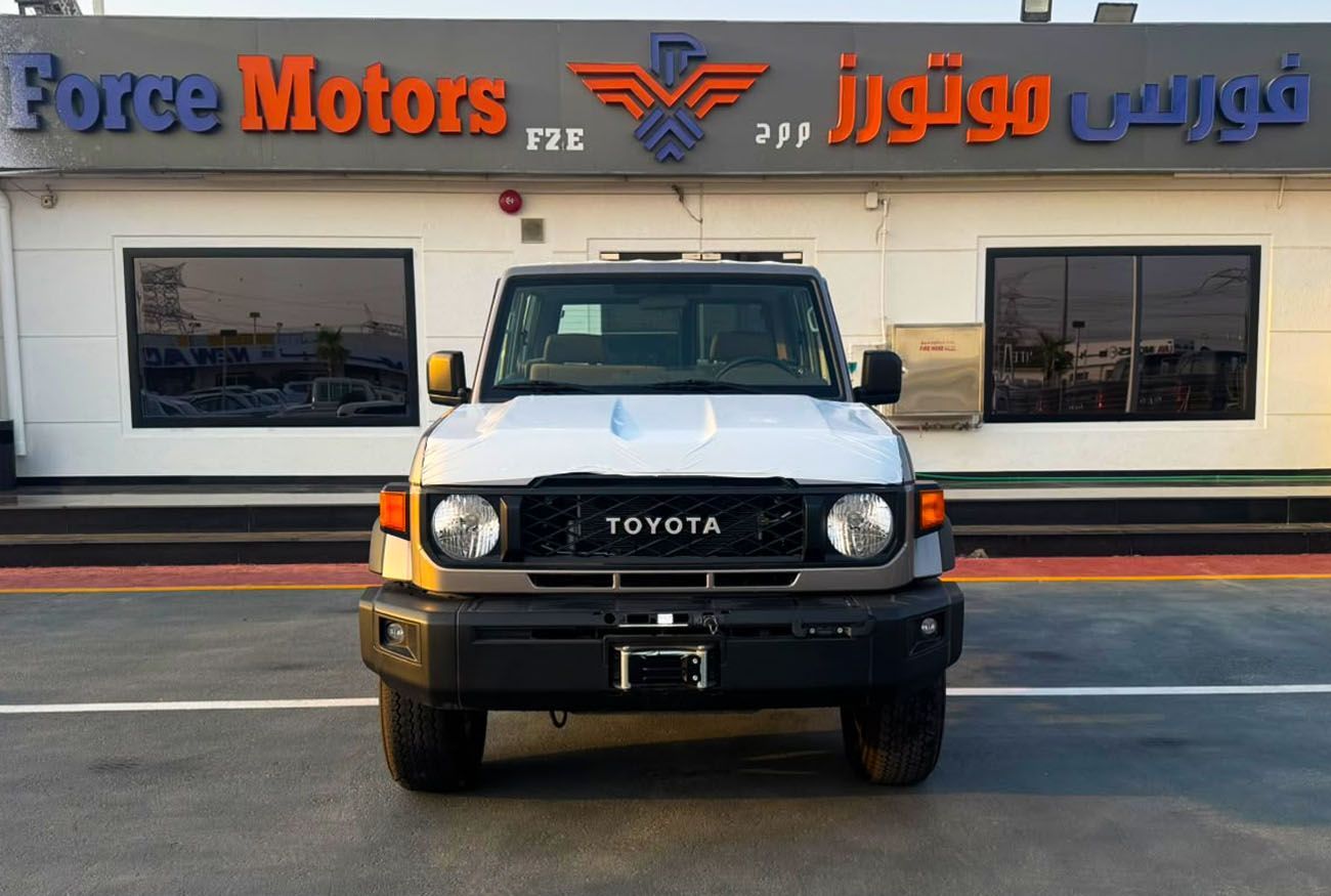 تويوتا لاند كروزر 70 LC71 LX