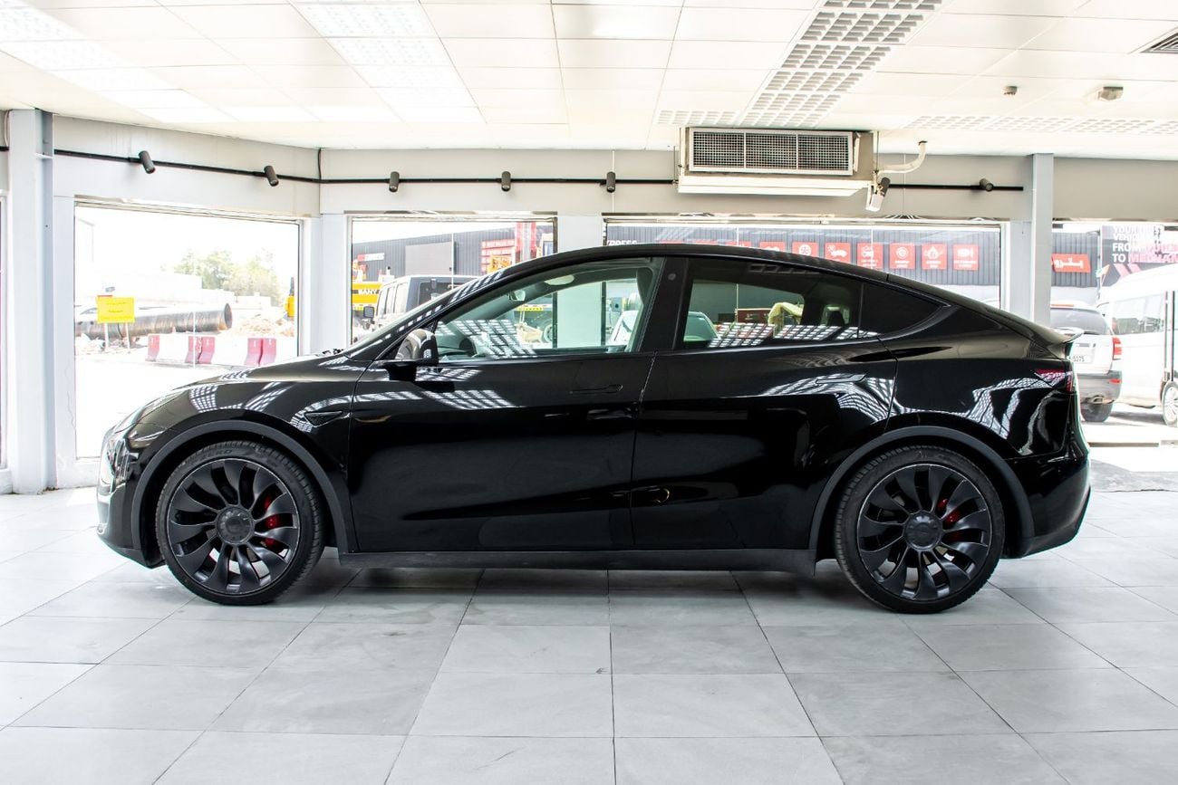 Tesla Model Y Performance (AWD)