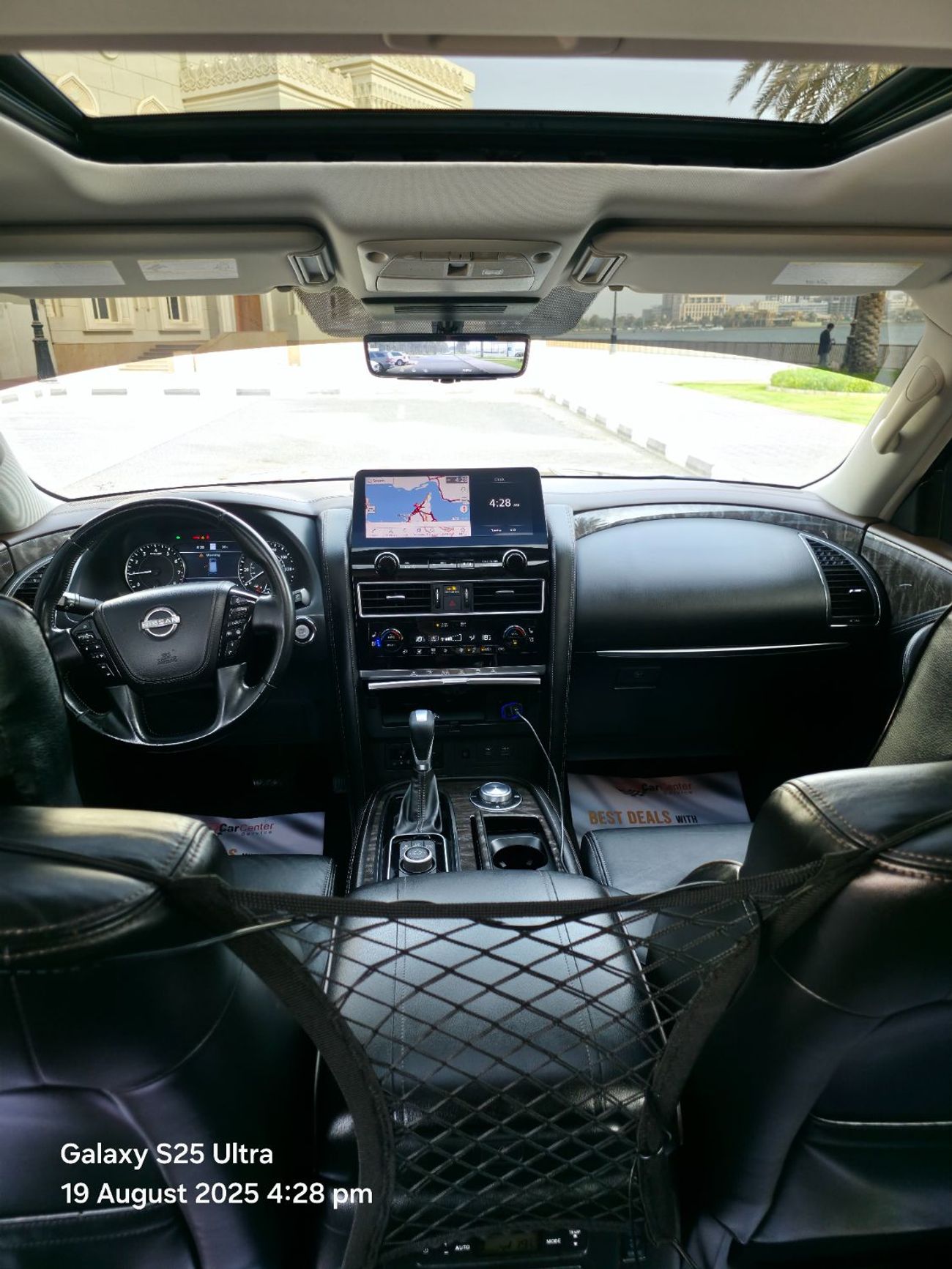 Nissan Armada Platinum