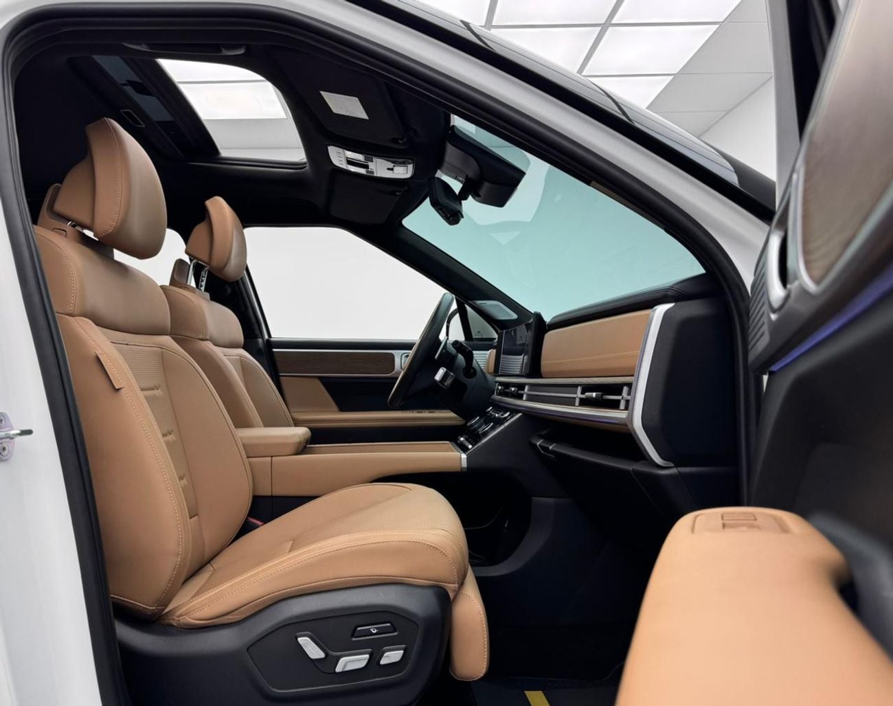 هيونداي سانتا في 2024 Hyundai Santa Fe Calligraphy, 2029 Hyundai Warranty + Service Pack, 7 Seater, Fully Loaded, GCC