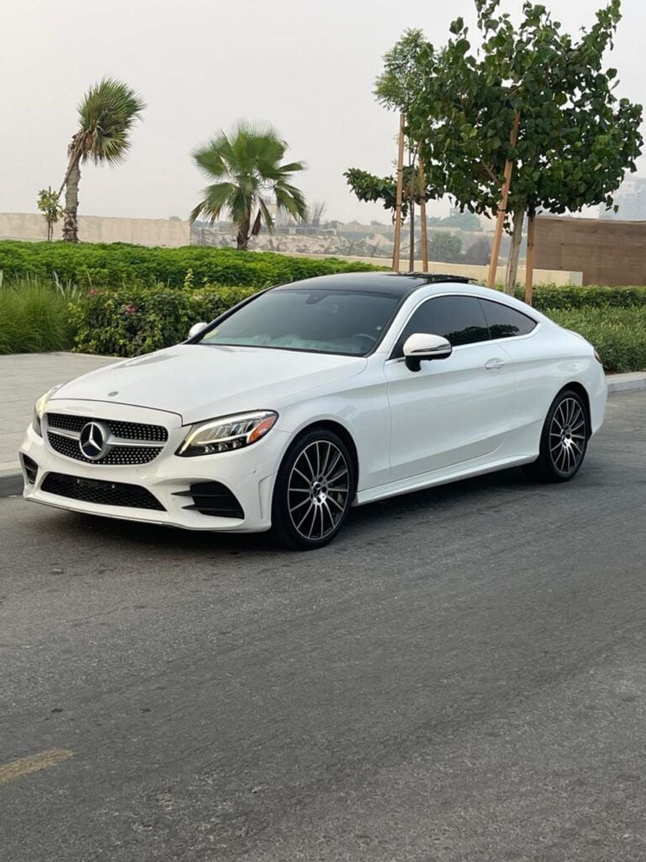 مرسيدس بنز C 300 STANDARD