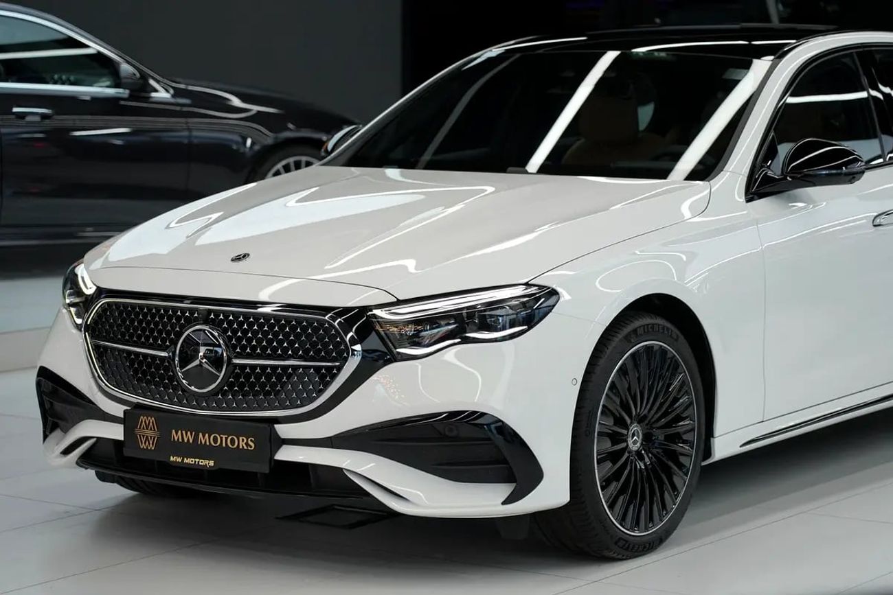 Mercedes-Benz E300 E 300 | GCC 0km | Agency Warranty | AMG Package