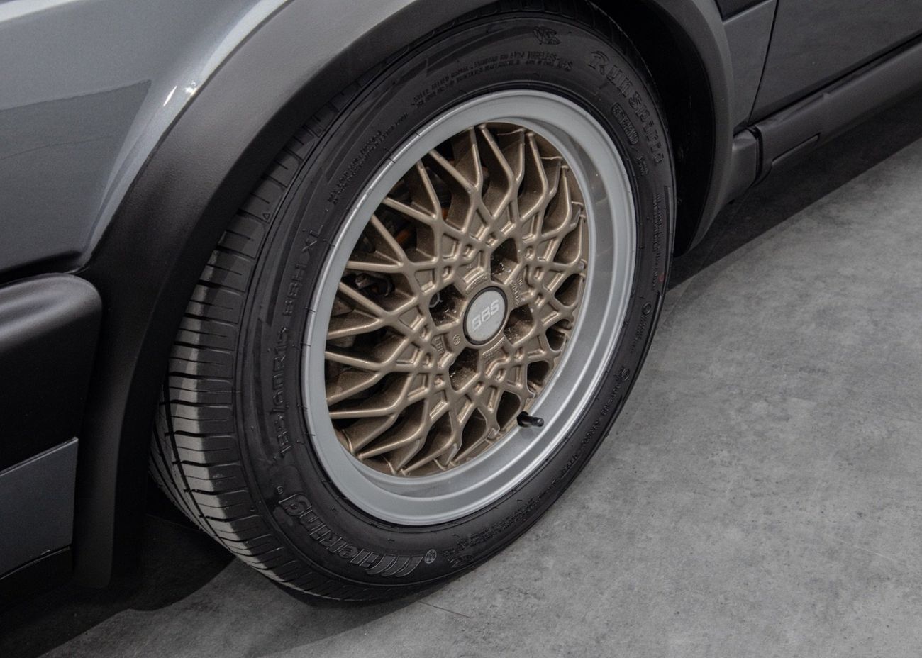 فولكس واجن جولف GTi 16V