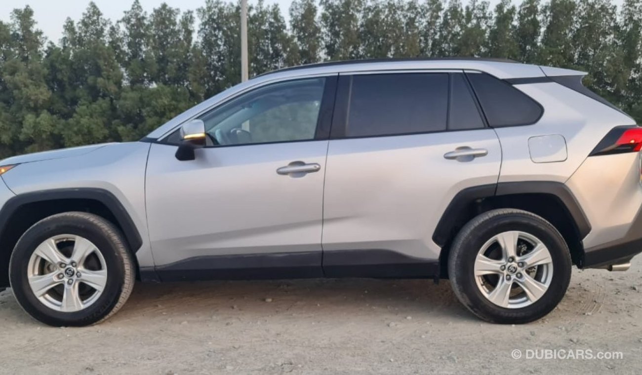 Toyota RAV4 2020 XLE Full Option