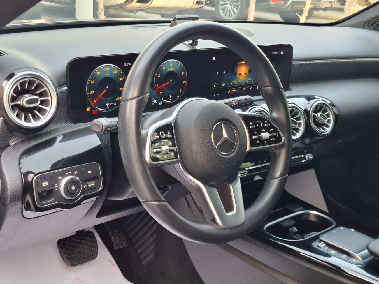 Mercedes-Benz A 220 Mercedes-Benz  A220 2021