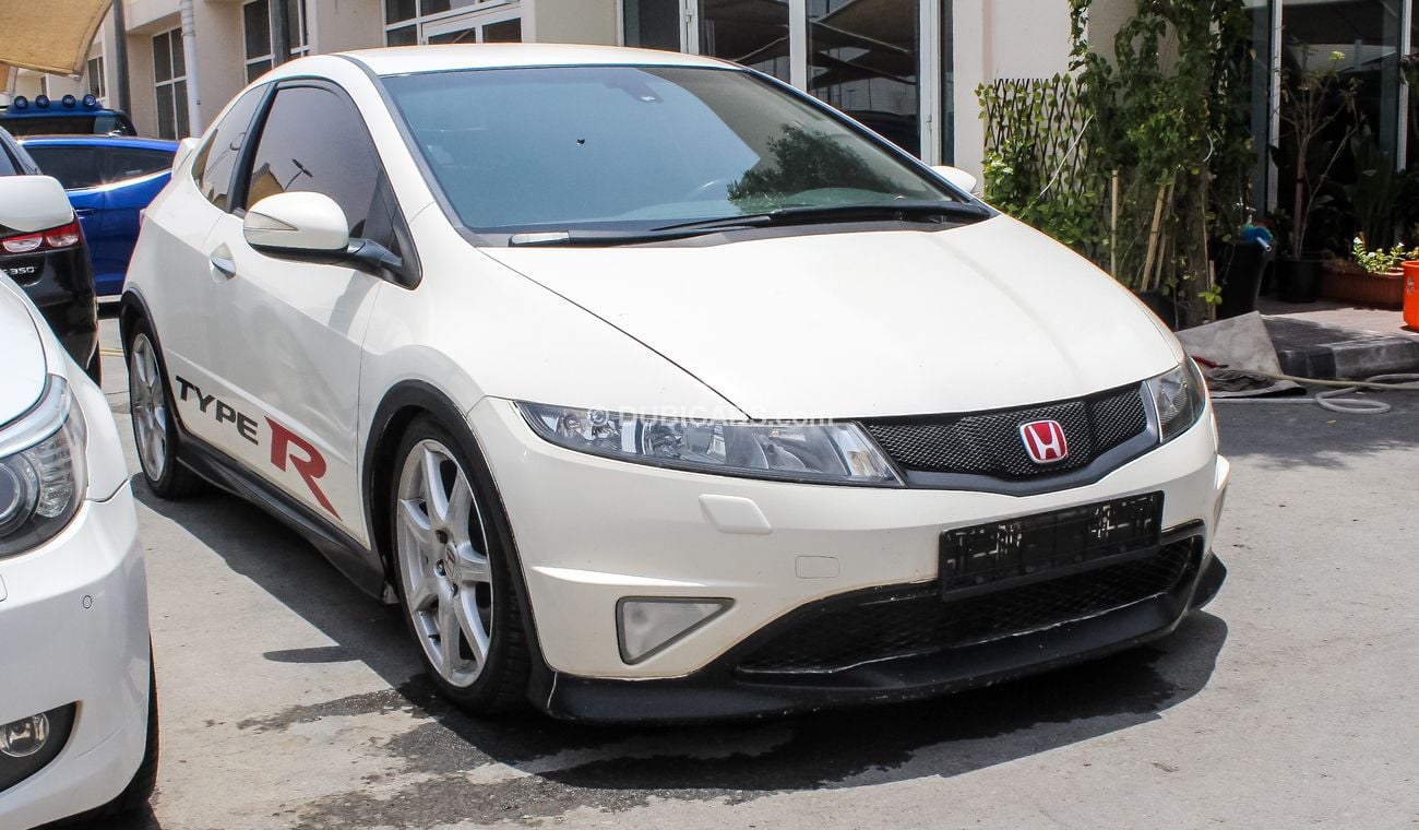 Honda Civic 2010 model Gulf specs Manuel gear 2 remote keys