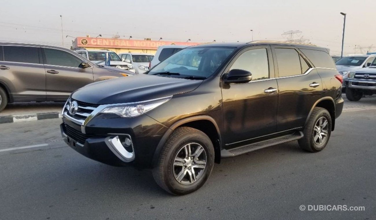 Toyota Fortuner Right-Hand push start diesel perfect condition