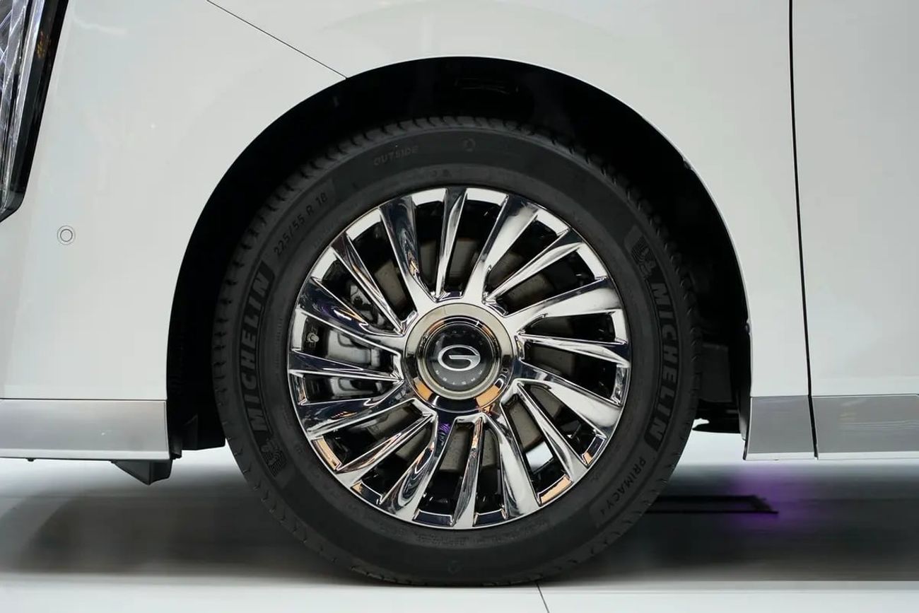 جي إي سي M8 2.0T GX GX Master | GCC 0km | 5 Years Agency Warranty