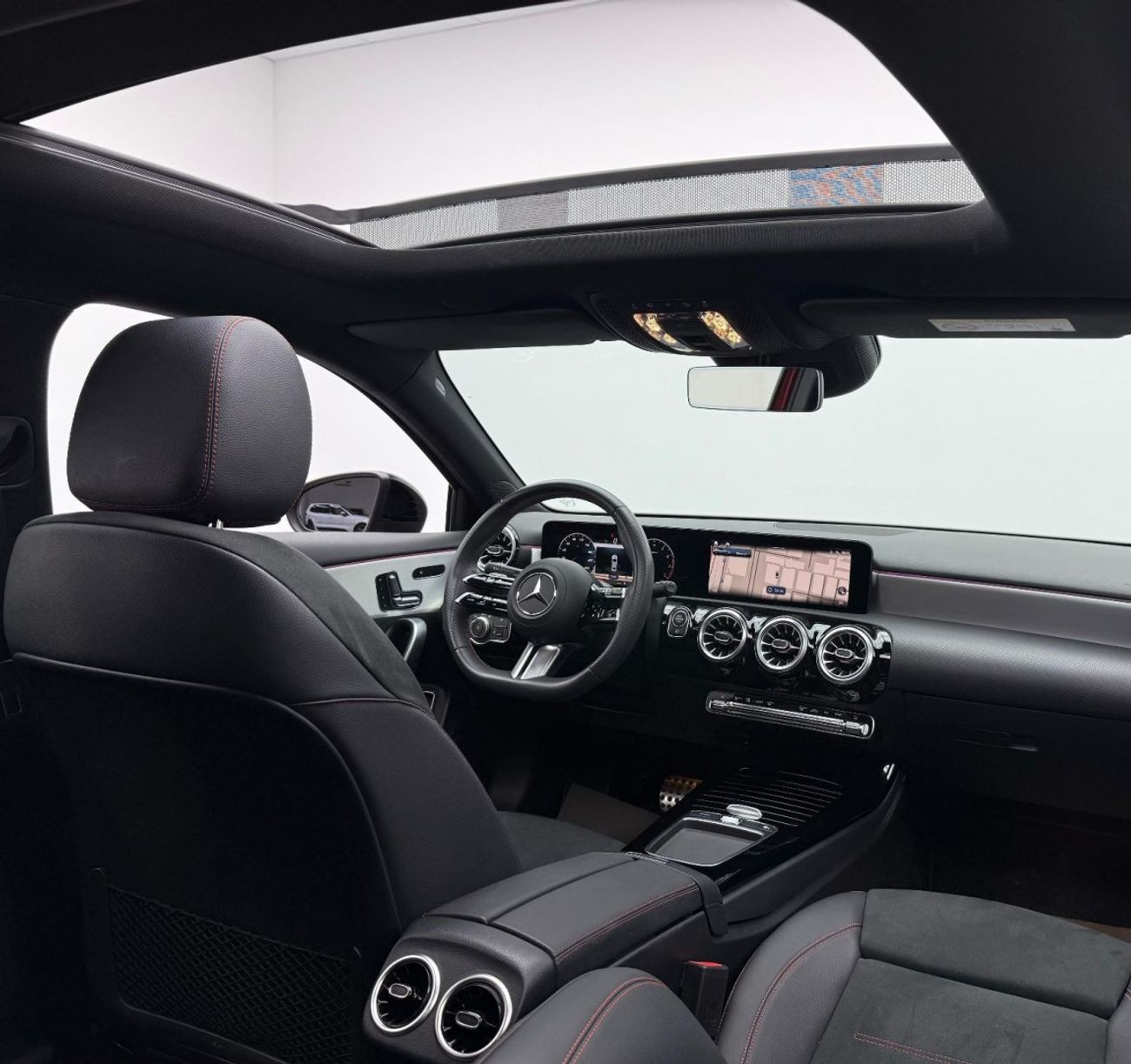 مرسيدس بنز A 200 Std 1.4L 2024 Mercedes Benz A200 AMG, 5 Years Mercedes Warranty, Full Mercedes Service History, GCC