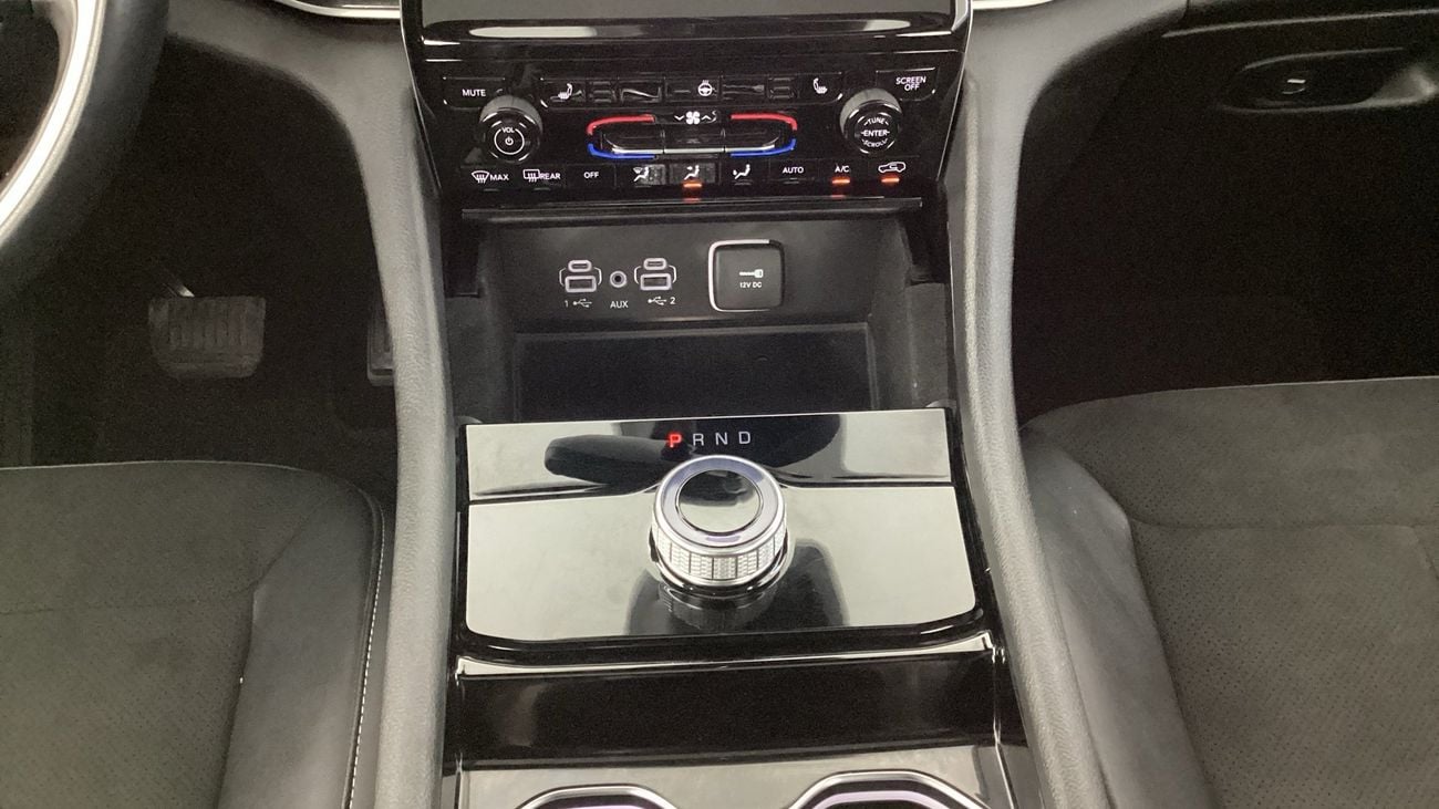 Jeep Cherokee Altitude | upto AED 20,000 Ramadan Discount | Guaranteed Warranty | 0 Down Payment