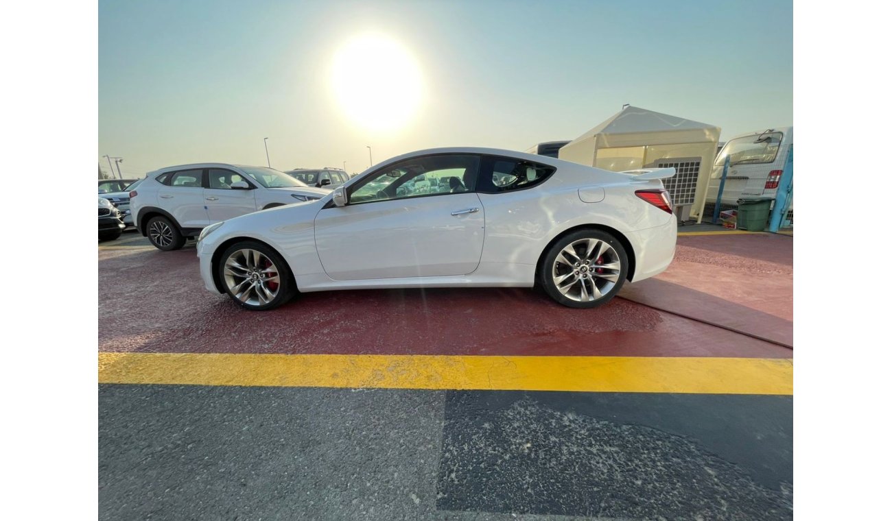 Hyundai Genesis HYUNDAI GENESIS COUPE, 2.0L, WHITE WITH BROWN LEATHER INTERIOR, MODEL 2014 FOR EXPORT