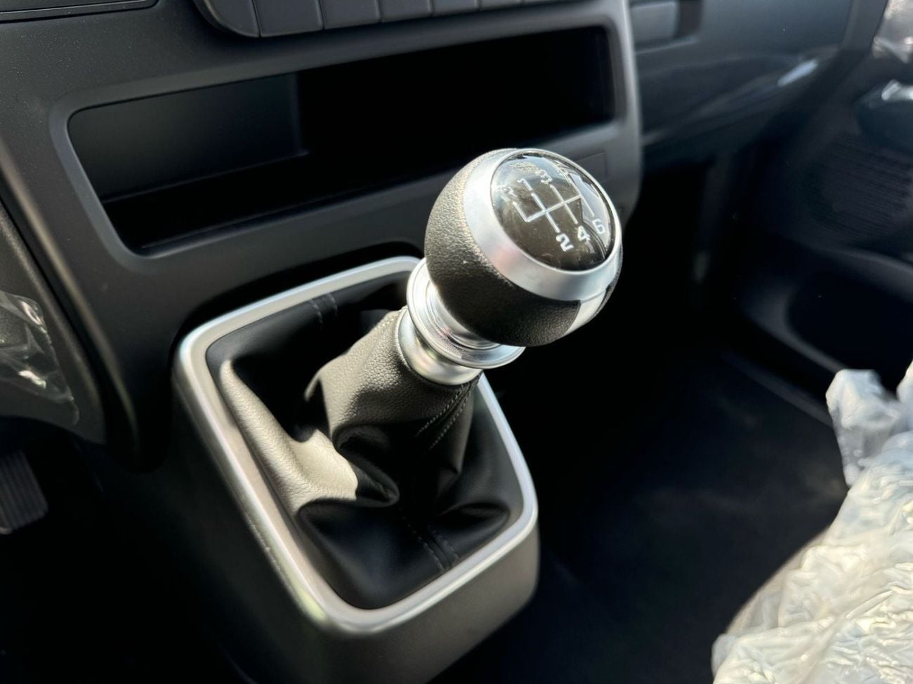 هيونداي ستاريا COMFORT HYUNDAI STARIA 2.2L ( DSL) - 2025