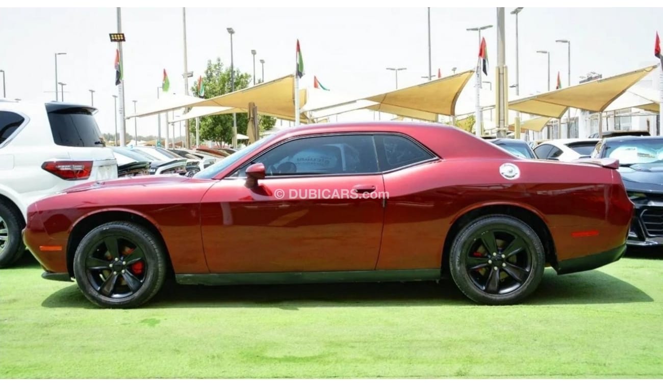 Dodge Challenger SXT SXT *Very Clean* Original Airbags Challenger SXT V6 2018/Excellent Condition