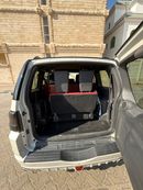 ميتسوبيشي باجيرو Signature