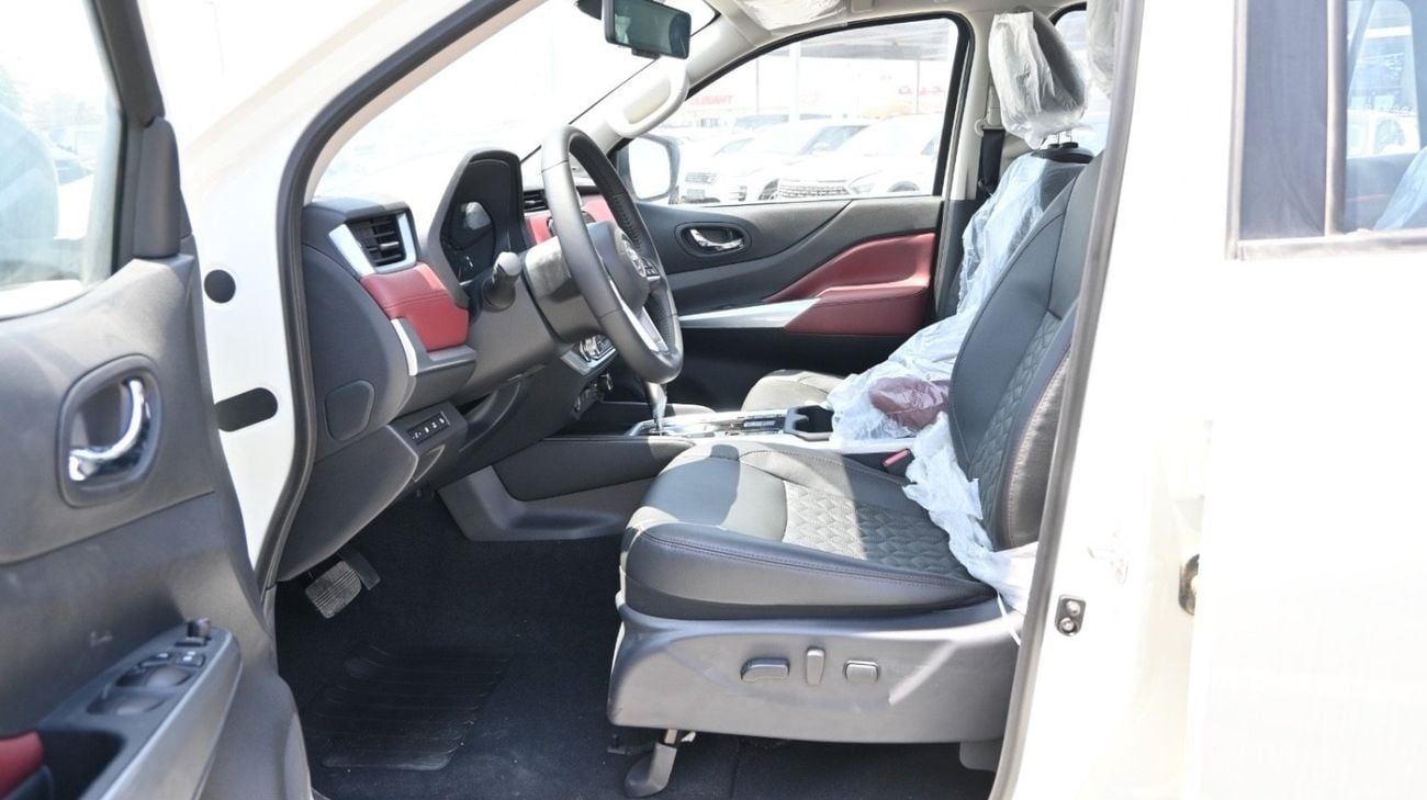 Nissan XTerra Platinum 2.5L AWD